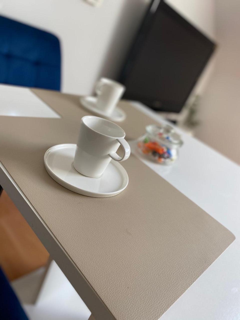Mia Airport Studio Apartment - 0-24H Self Check In&Out - Parking On Site Velika Gorica Exterior foto